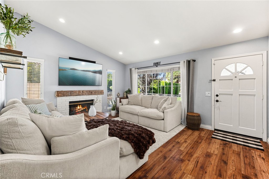 8718 Quailbush Property Photo 4