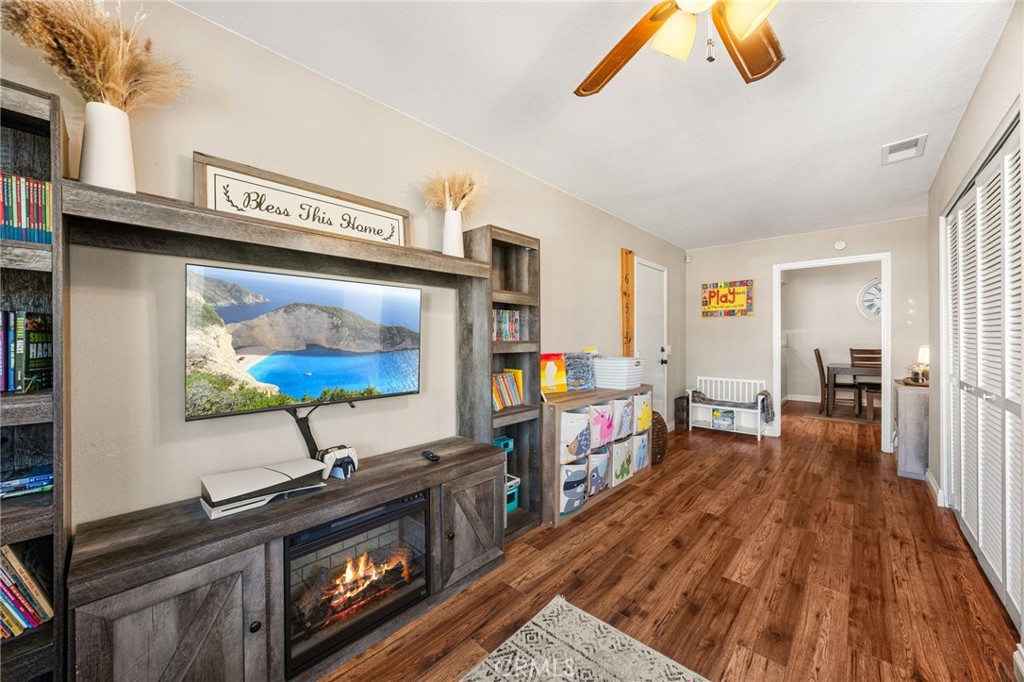 8718 Quailbush Property Photo 7