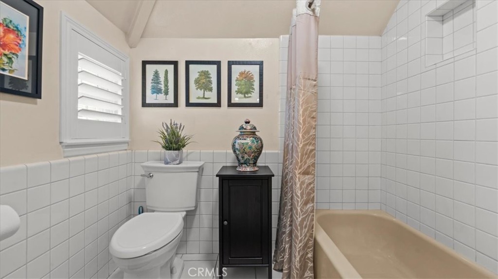 2184 Eiffel Circle Property Photo 45