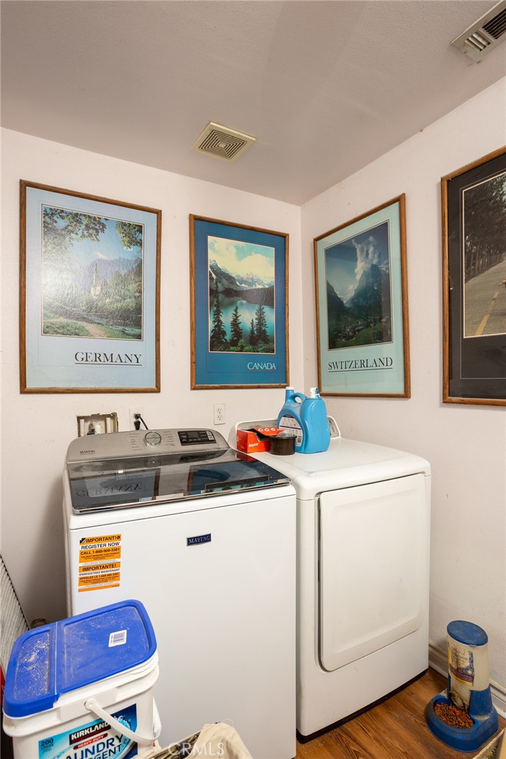 1220 Smoke Tree Property Photo 20