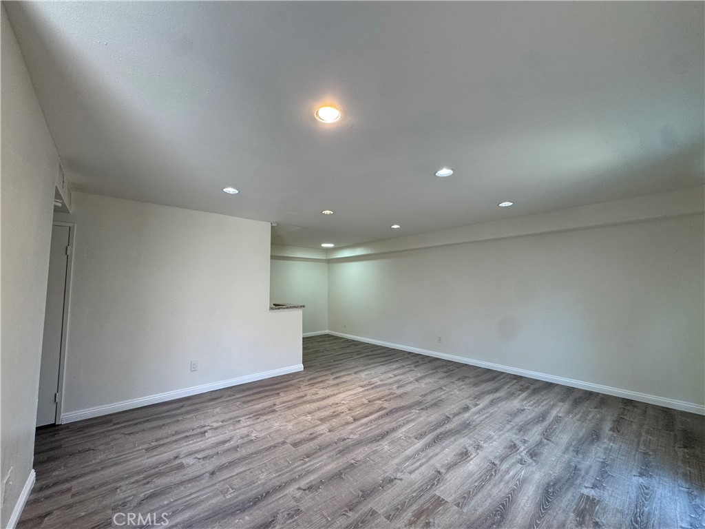 2300 S Hacienda E5 Property Photo 2
