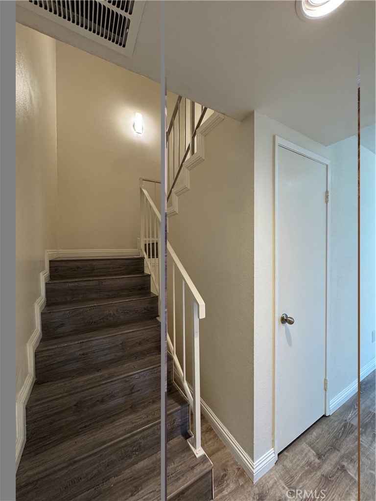 2300 S Hacienda E5 Property Photo 6