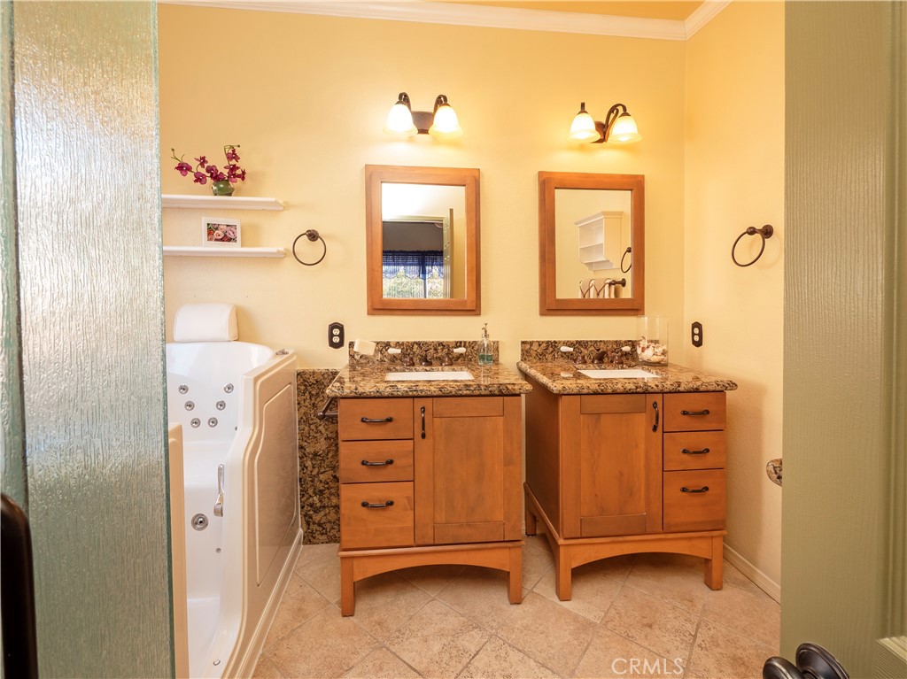 13400 Baylor Property Photo 22