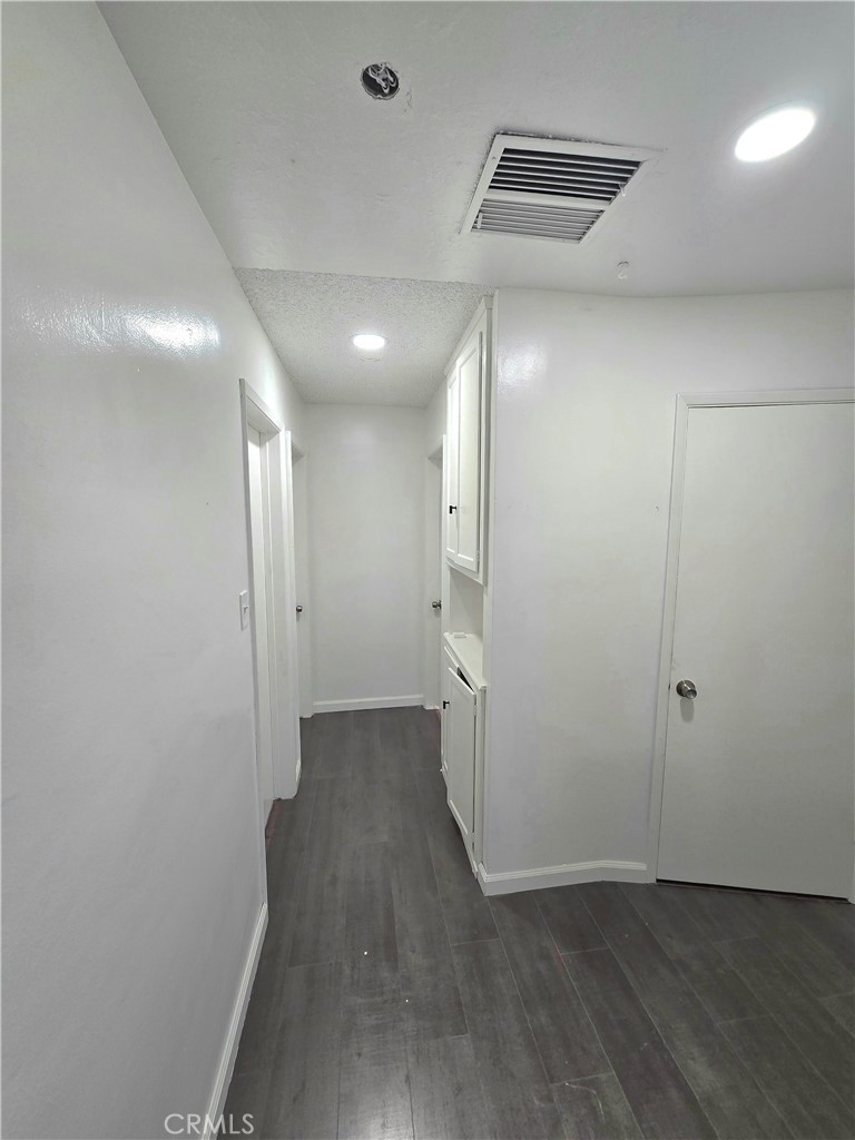 237 W Van Koevering Street Property Photo 4