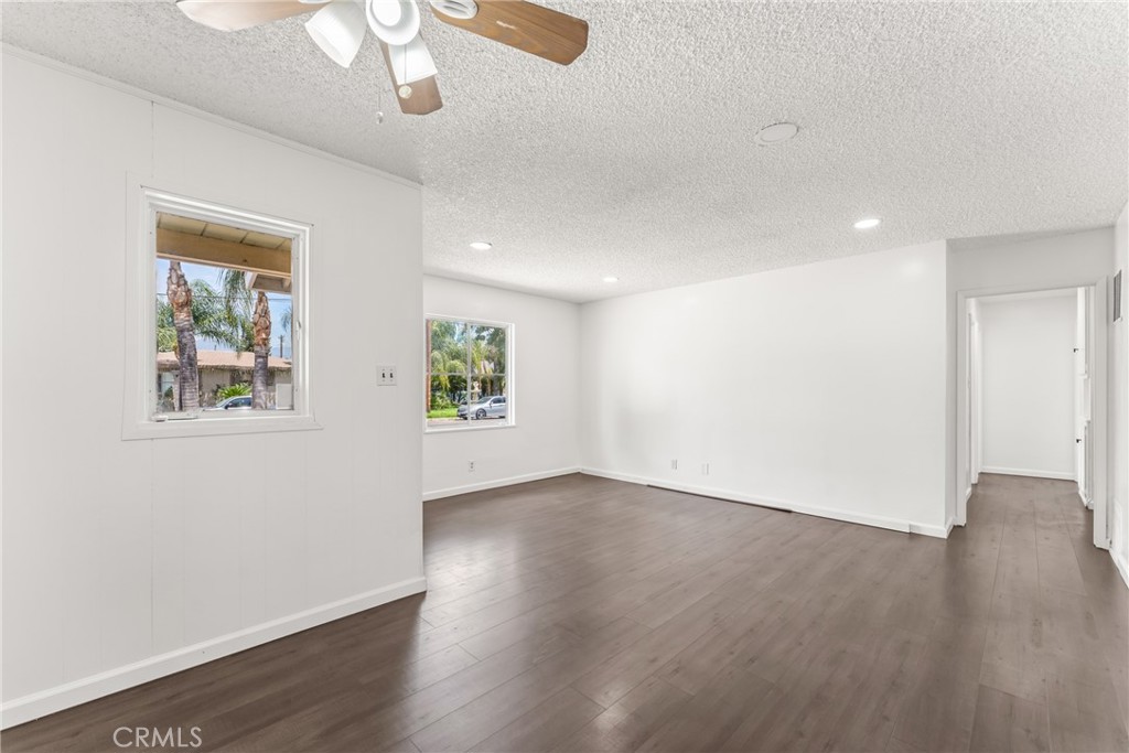 237 W Van Koevering Street Property Photo 10