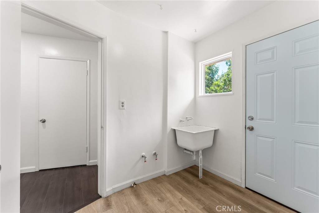 237 W Van Koevering Street Property Photo 26
