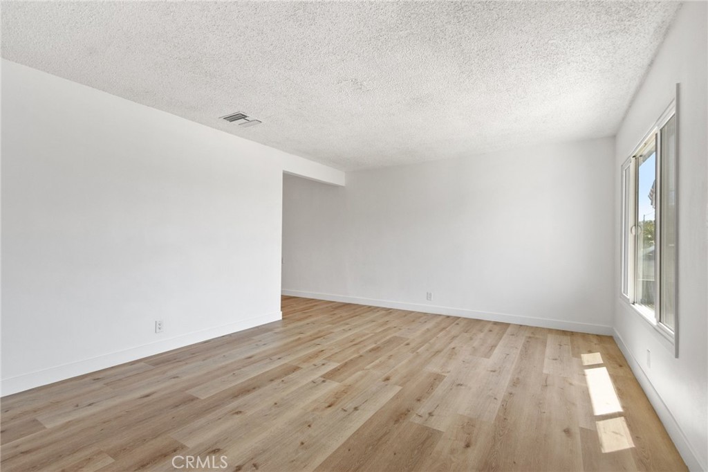 1219 E 7th Property Photo 6