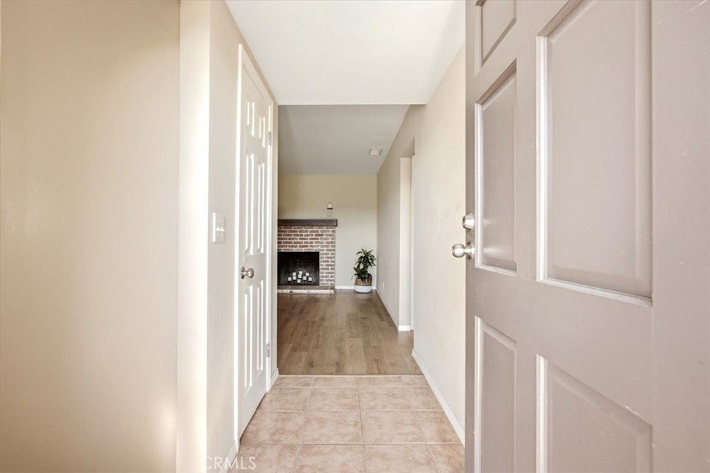 1623 S Lang Property Photo 6