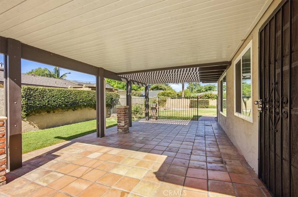 1623 S Lang Property Photo 39