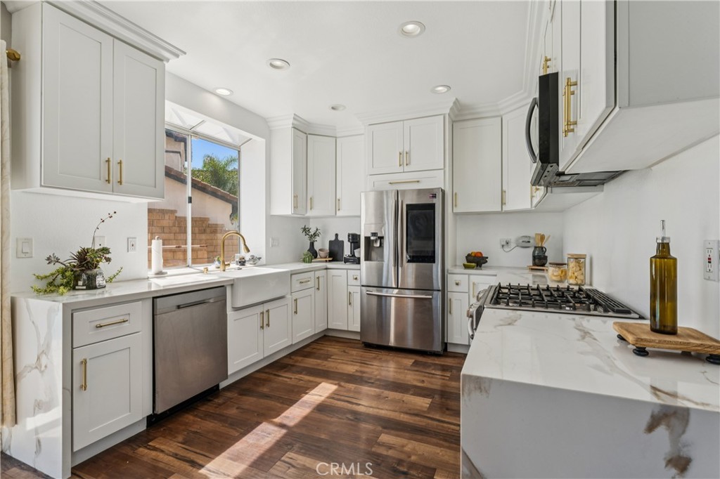 3215 Crystal Ridge Circle Property Photo 12