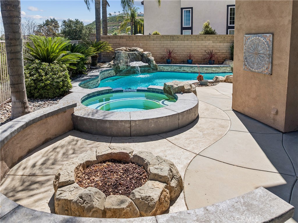3215 Crystal Ridge Circle Property Photo 38
