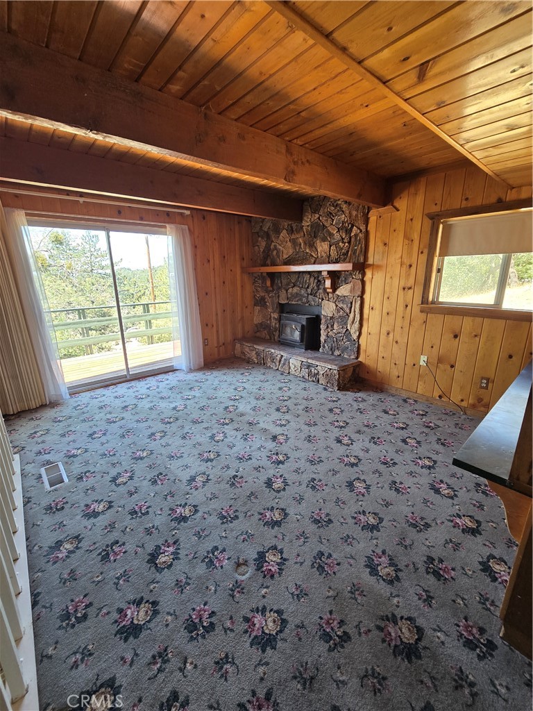 33460 Lakeview Dr Property Photo 2