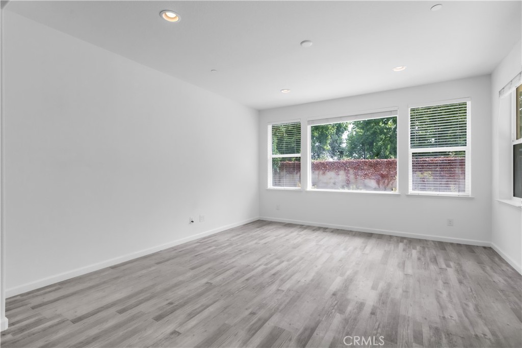 9749 Philta Way Property Photo 10