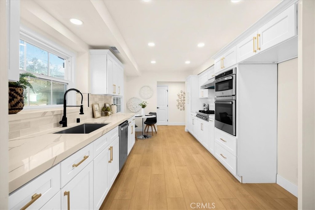 2020 Oak Valley Property Photo 14