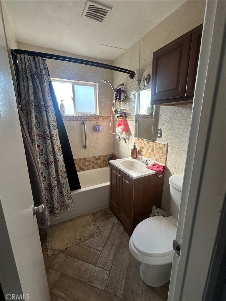3753 Harriman Property Photo 14