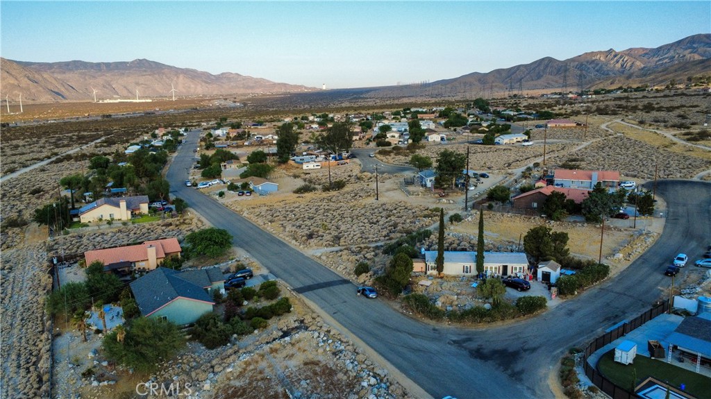 1 Kimdale Drive Property Photo 3
