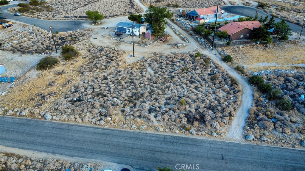 1 Kimdale Drive Property Photo 4