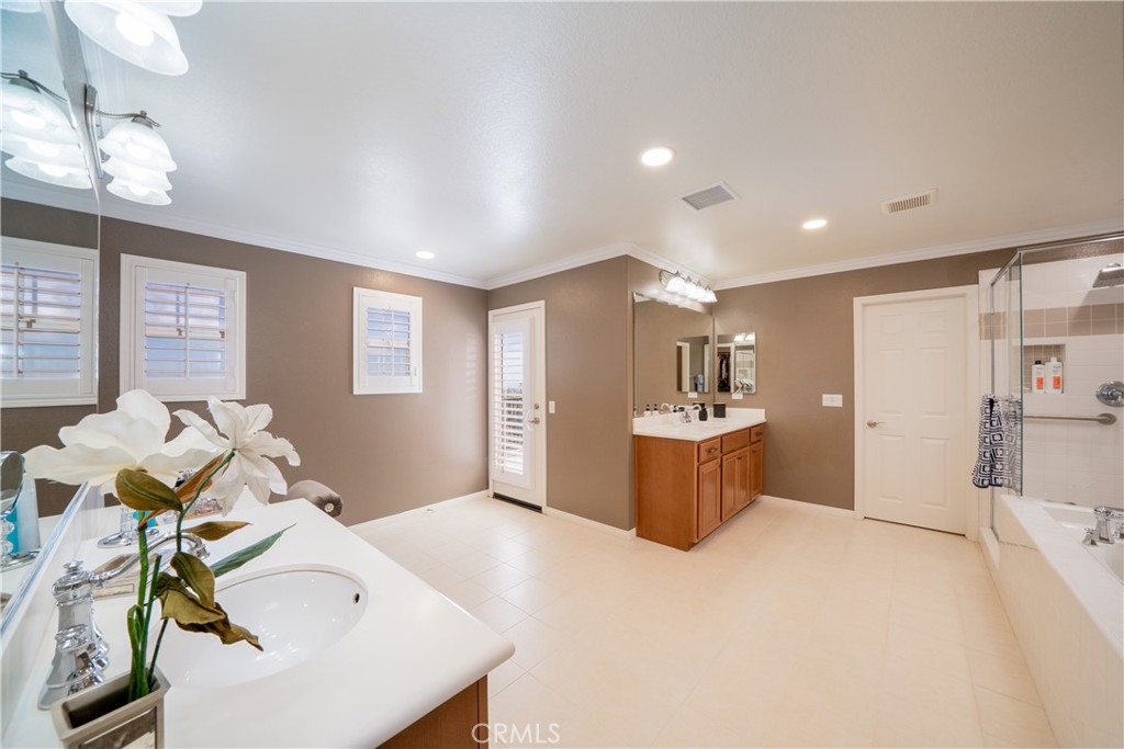 12881 Seahorse Drive Property Photo 32