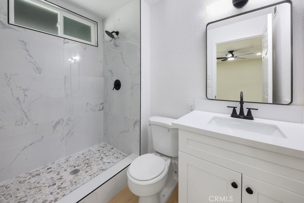 17041 Fairfax Property Photo 9
