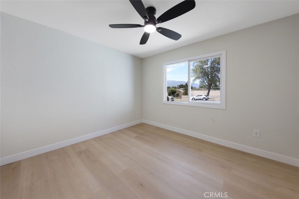 17041 Fairfax Property Photo 11