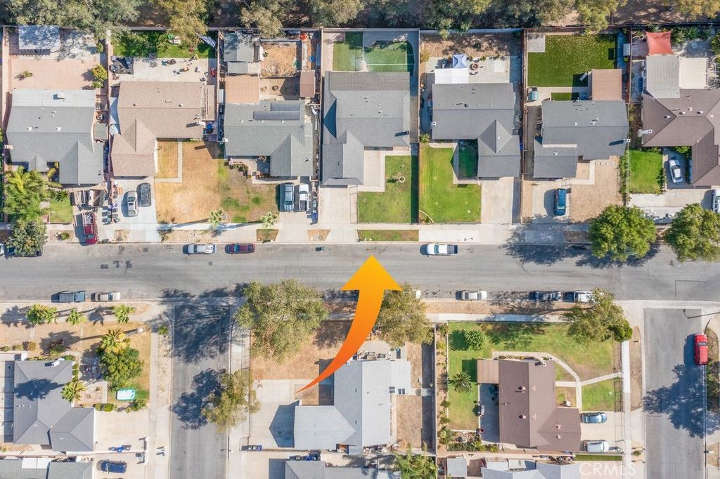 17041 Fairfax Property Photo 15