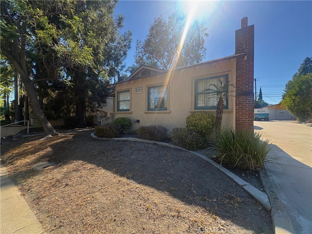 363 S Indian Hill Property Photo 2
