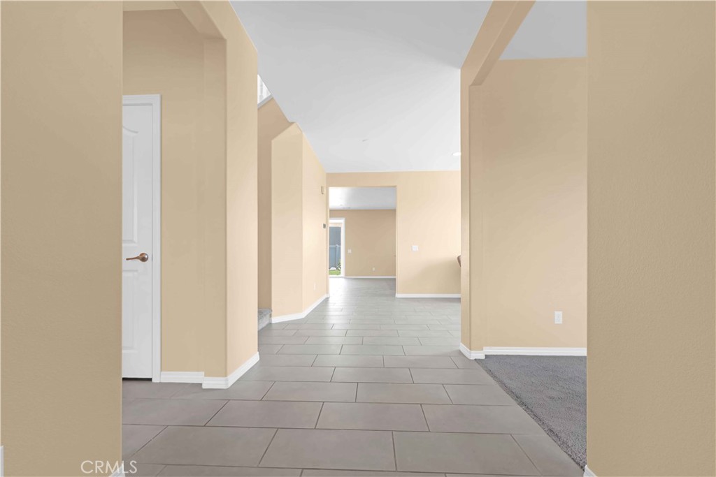 4043 Bristlecone Pine Lane Property Photo 4