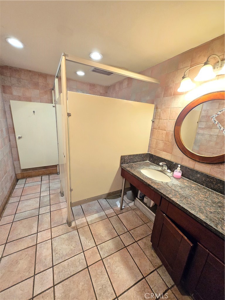 120 S Atlantic Boulevard Property Photo 29