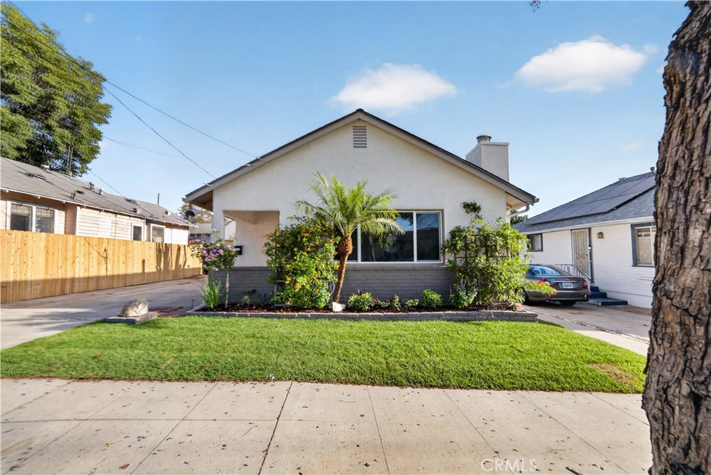 12522 Broadway Property Photo 4