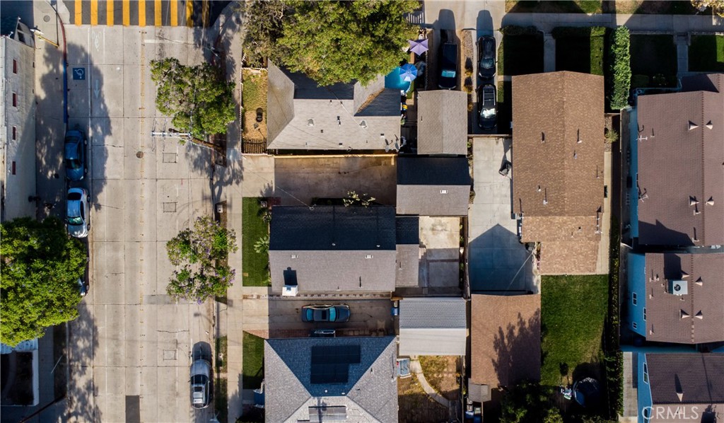 12522 Broadway Property Photo 45