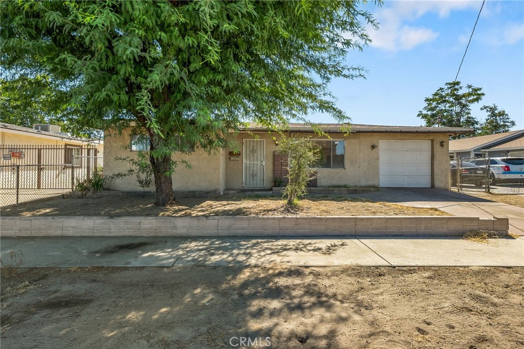 1016 Webster Property Photo 1