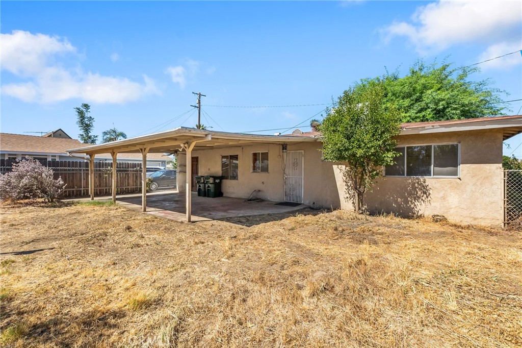 1016 Webster Property Photo 19