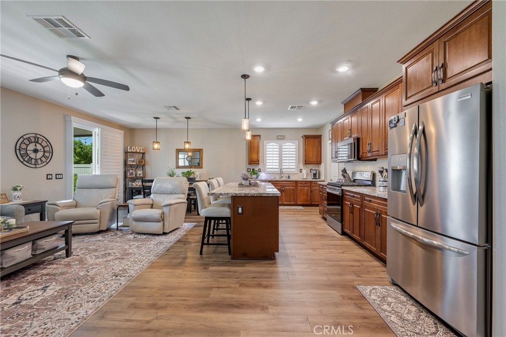 1476 Wicklow Property Photo 13