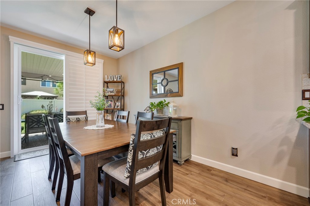 1476 Wicklow Property Photo 24