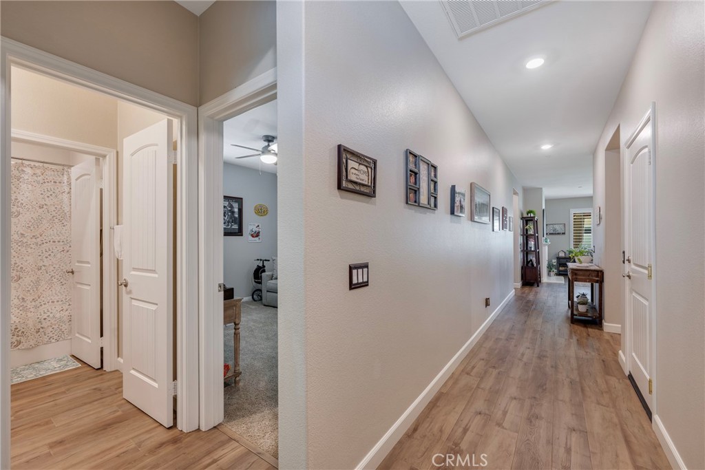 1476 Wicklow Property Photo 26