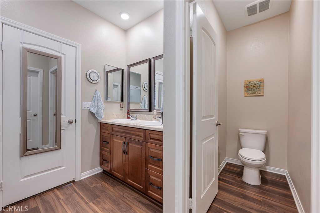 1476 Wicklow Property Photo 46