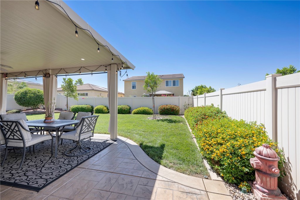 1476 Wicklow Property Photo 51