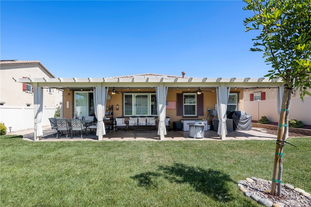 1476 Wicklow Property Photo 55