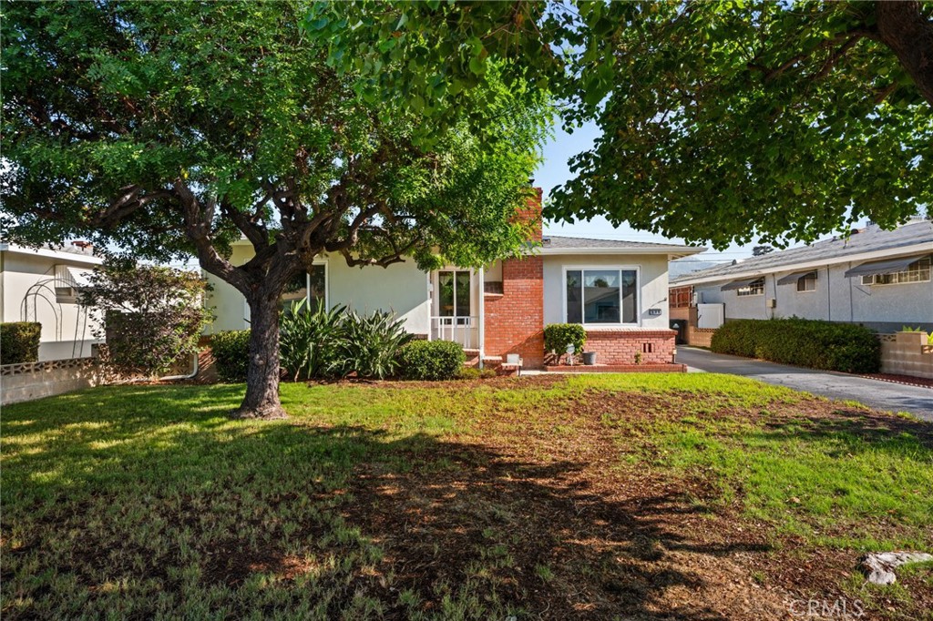 538 W F Street Property Photo 5