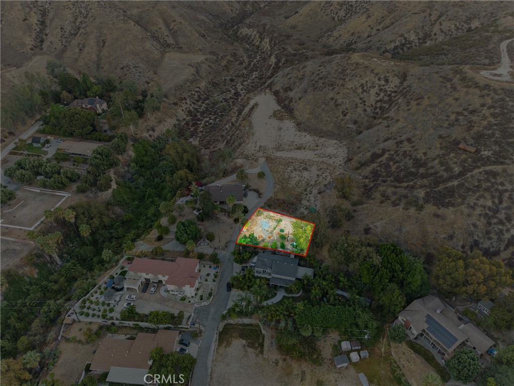 4751 N Golden Property Photo 5