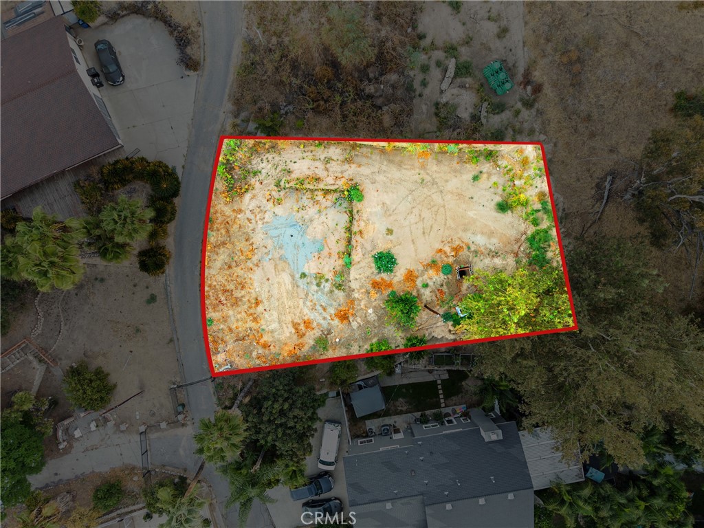 4751 N Golden Property Photo 6