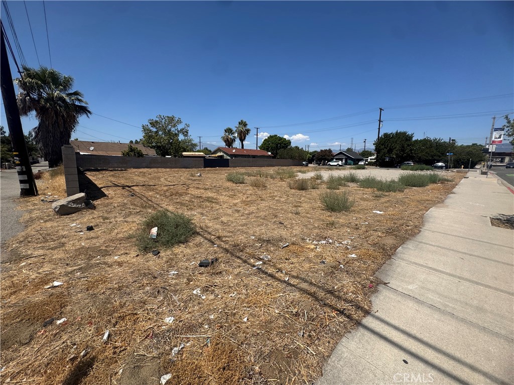 233 La Cadena Drive Property Photo 15