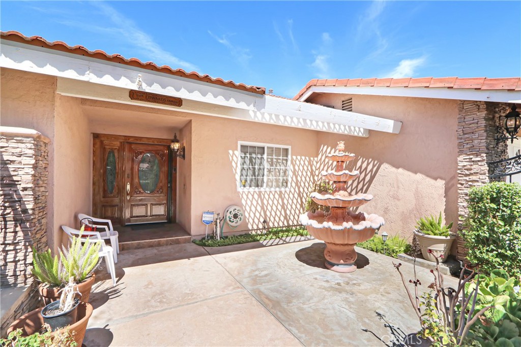 6192 Hellman Avenue Property Photo 4
