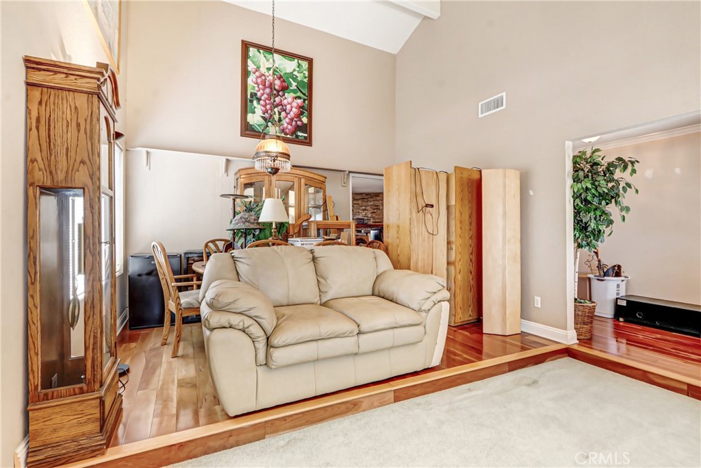6192 Hellman Avenue Property Photo 7