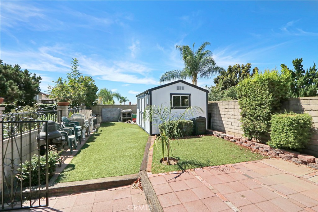 6192 Hellman Avenue Property Photo 24