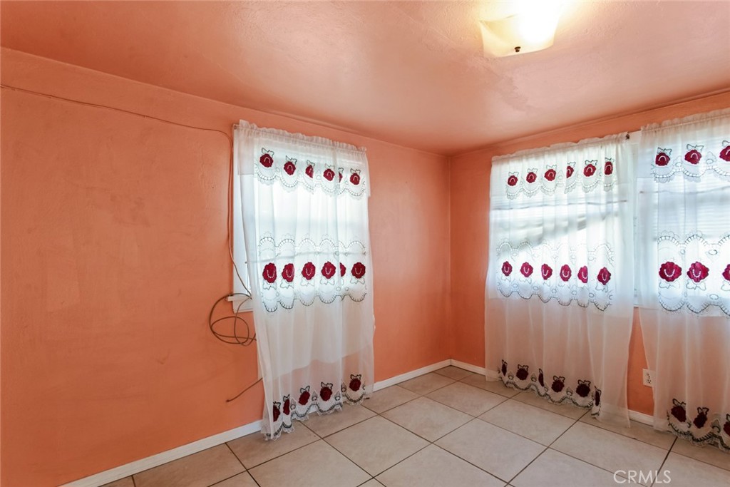 3984 Barrett Rd Property Photo 8