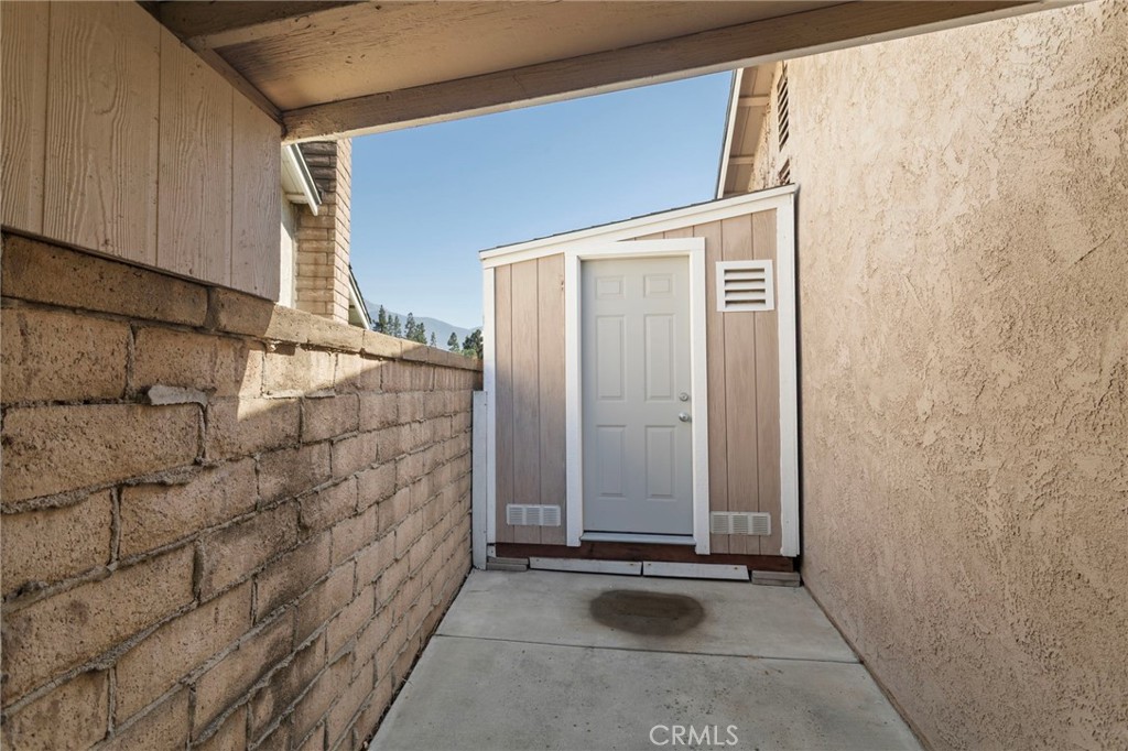 9257 Devon Property Photo 21