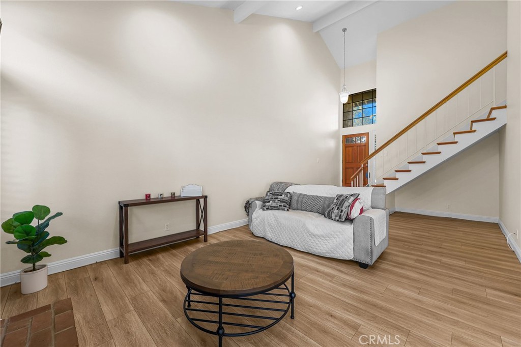 2027 Driftstone Property Photo 8