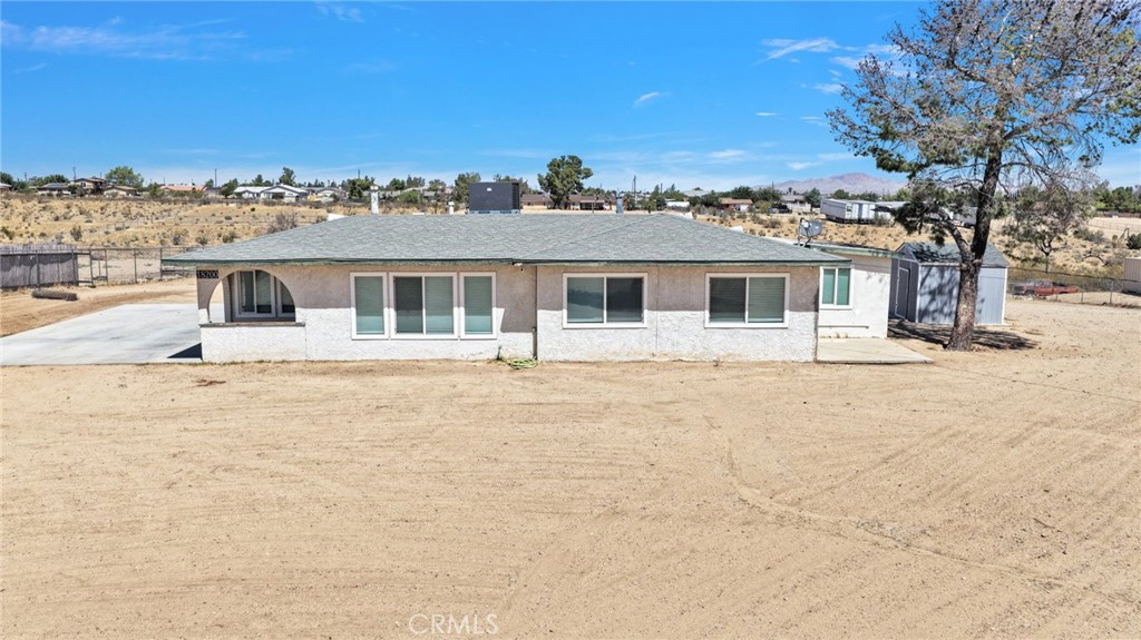 18200 Hercules Property Photo 1