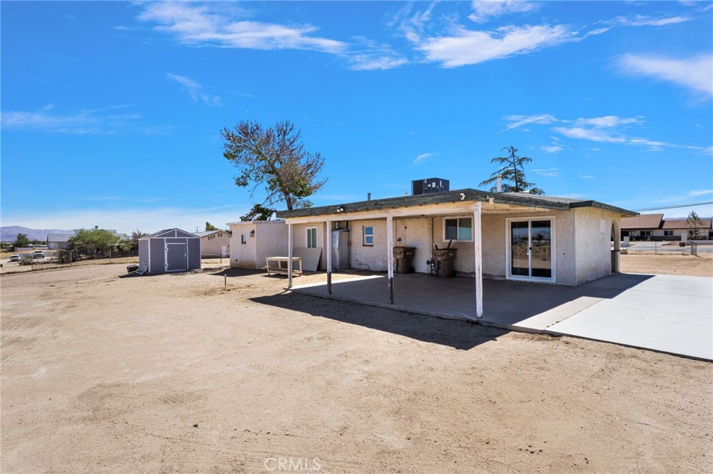 18200 Hercules Property Photo 27